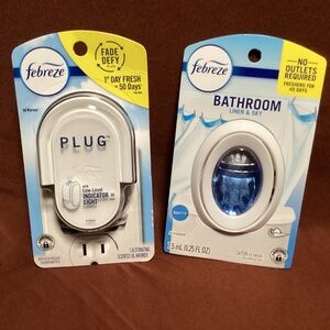 Febreze plug and Febreze Linen & Sky Small Space Air Freshener Bundle NEW